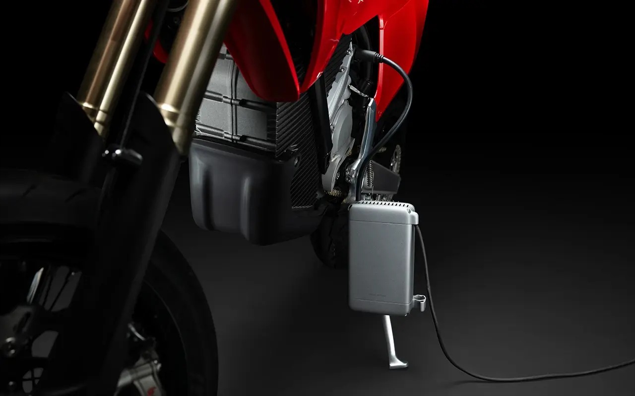 Mp0C02ca9s_SM Portable Charger spare parts.jpg